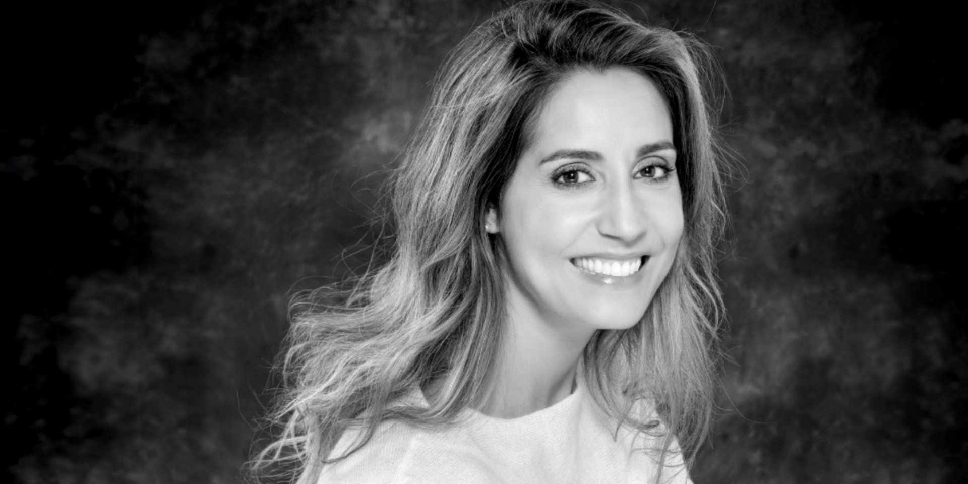 Presentation and signing of the novel 'When the Wind Speaks'